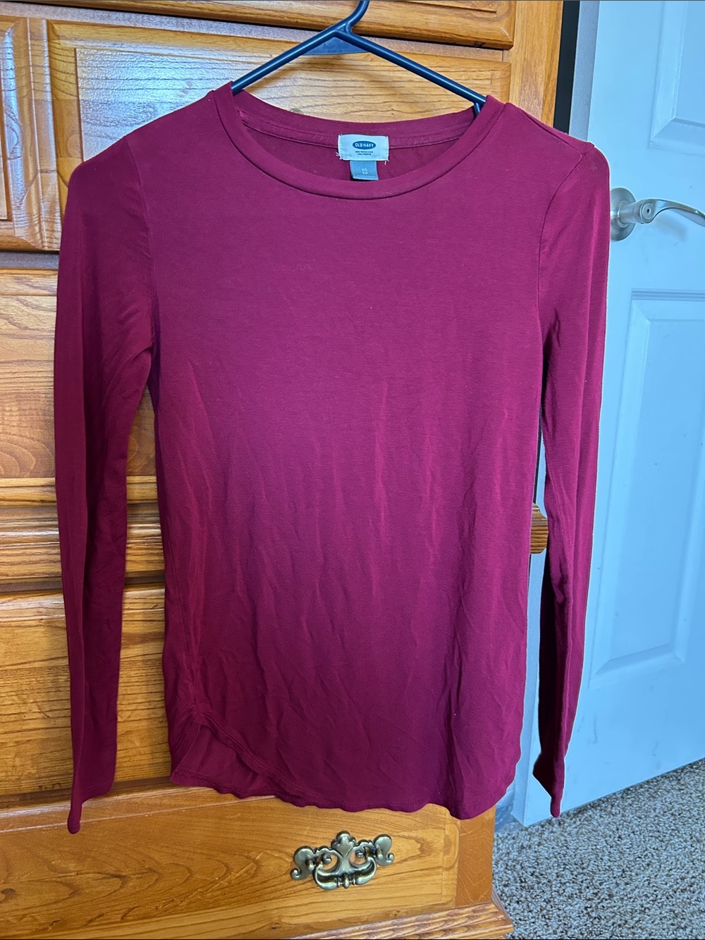 Old Navy Women's Long-Sleeve Crewneck Top — Wine